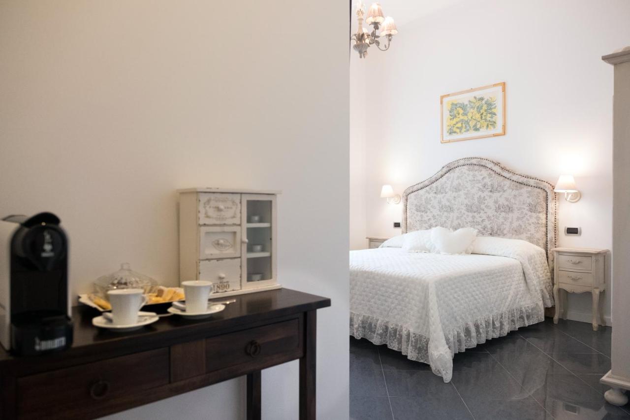 Artemisia Apartment Виареджо Екстериор снимка